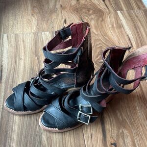Freebird Leather Gladiator Sandals | Distressed Black | Strappy Boho